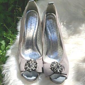 CHARLOTTE RUSSE High Heels Sz 9 Stiletto